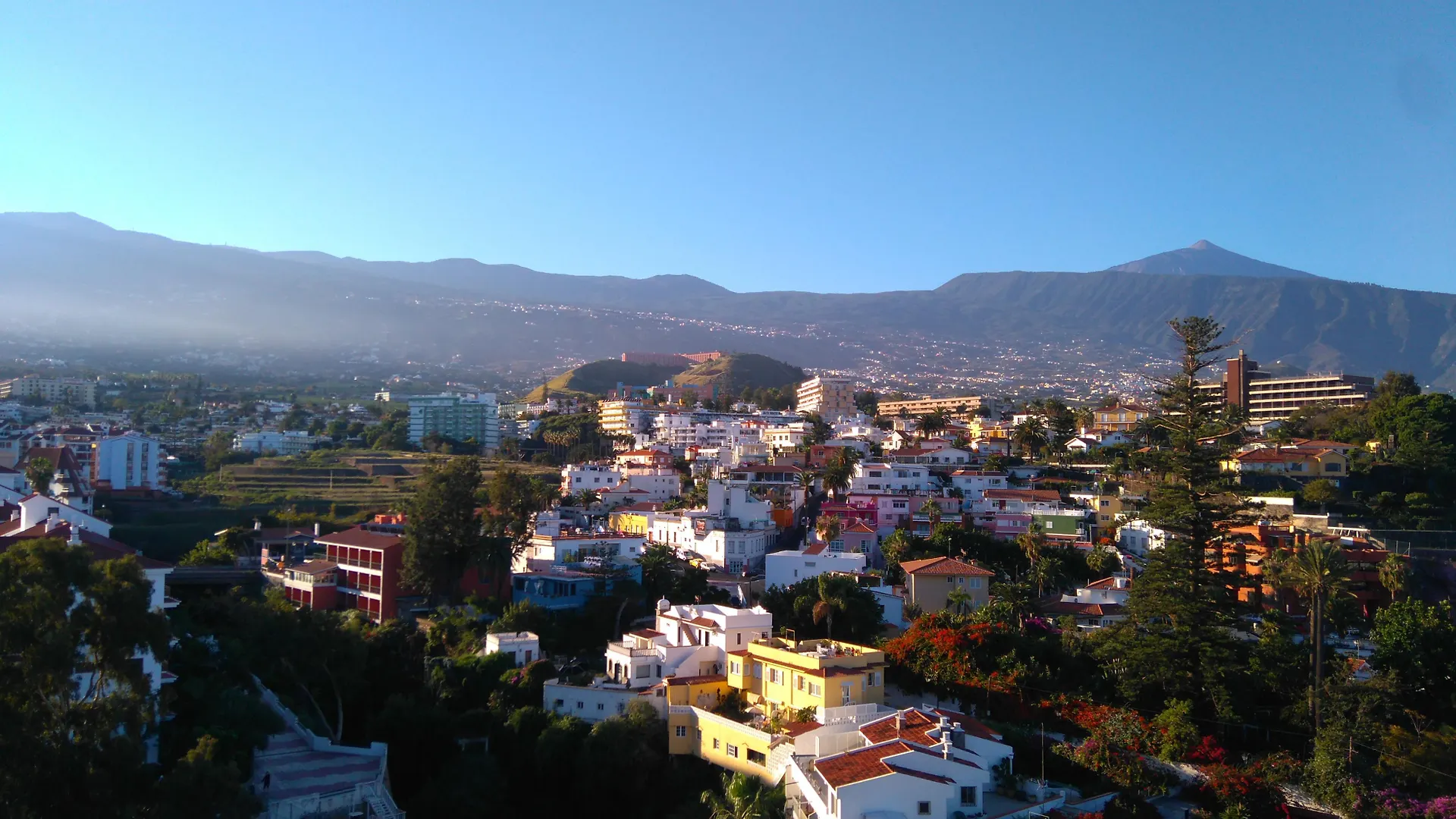 Hotel Atlantic El Tope بويرتو ذي لا كروز 4*,